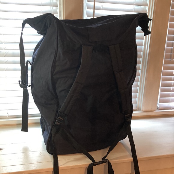 Salomon Duffle/Hiking Backpack - Picture 4 of 6